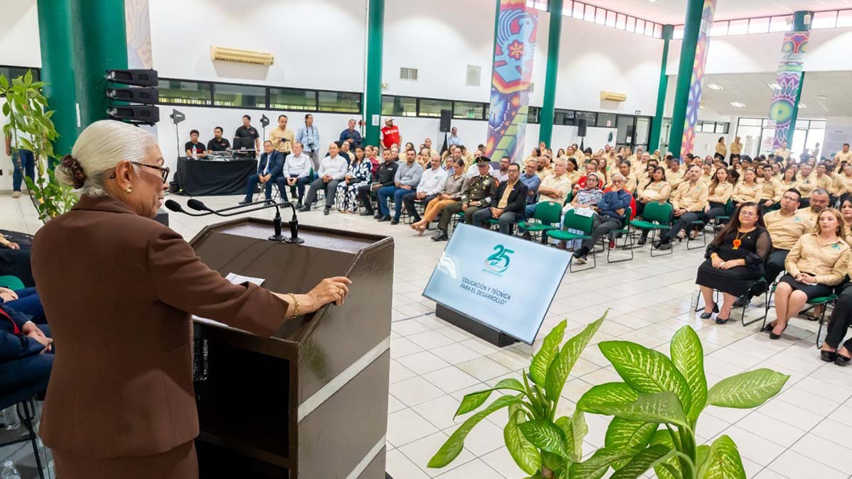 Universidad Tecnológica de Nayarit: 25 Años Formando Profesionales de Éxito